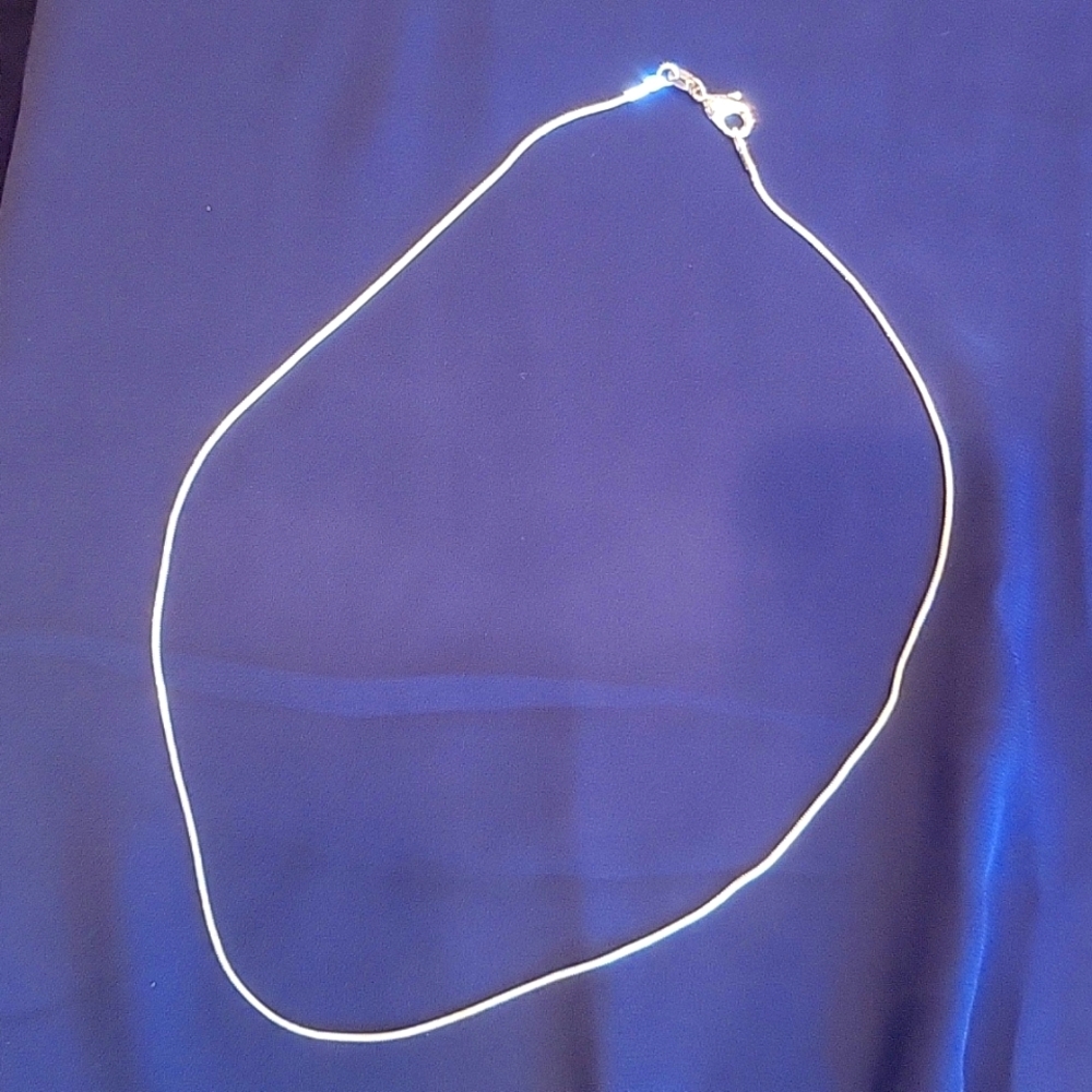 18" Sterling silver marked 925 snake chain